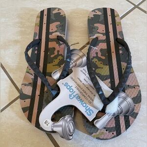 NWT Showa Flops- Pink Camo Thong Flip Flop-  Women’s 7/8